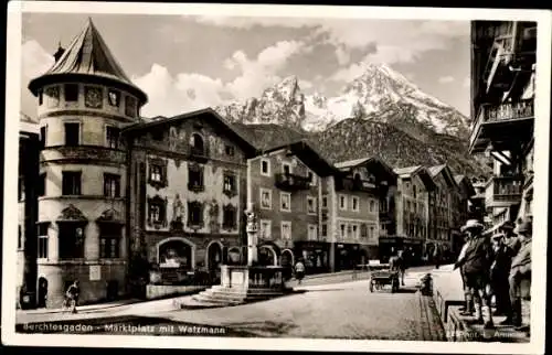 Ak Berchtesgaden in Oberbayern, Marktplatz mit Watzmann