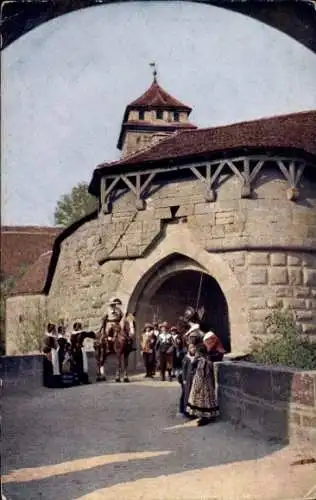 Ak Rothenburg ob der Tauber, Reiter v. d. Spital-Bastei