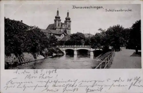 Ak Donaueschingen im Schwarzwald, Schützenbrücke, Kirche