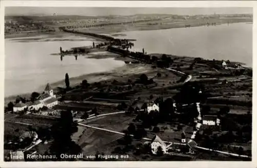 Ak Oberzell Insel Reichenau im Bodensee, Fliegeraufnahme der Insel