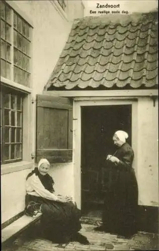 Ak Zandvoort Nordholland, Frauen in Tracht