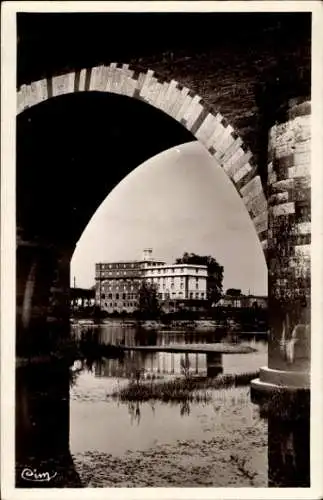 Ak Moissac Tarn et Garonne, Uvarium