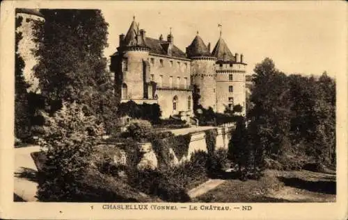 Ak Chastellux sur Cure Yonne, Schloss