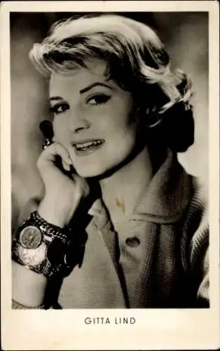 Ak Schauspielerin Gitta Lind, Portrait