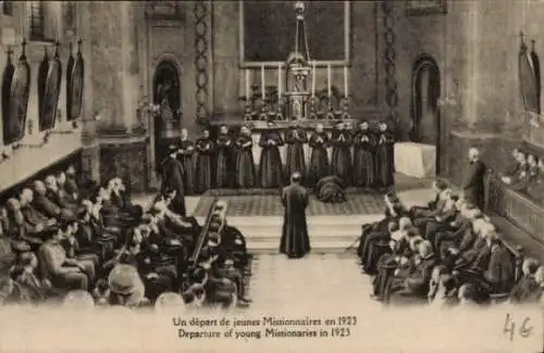 Ak Un depart de jeunes Missionnaires en 1923