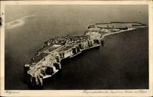 Ak Helgoland, Fliegeraufnahme der Insel von Norden mit Düne