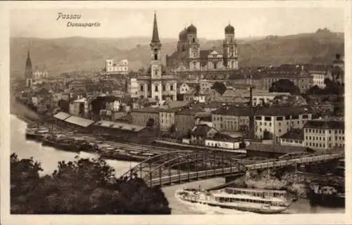 Ak Passau in Niederbayern, Gesamtansicht, Donau, Brücke, Dampfer