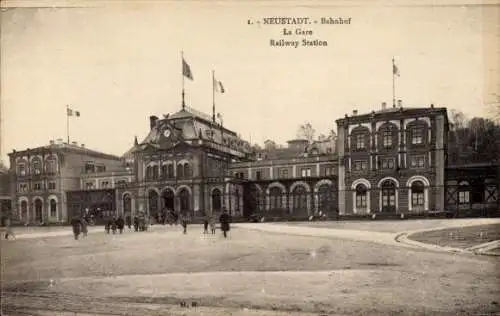 Ak Neustadt an der Haardt Neustadt an der Weinstraße, Bahnhof