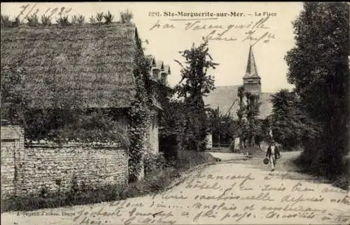 Ak Sainte Marguerite sur Mer Seine-Maritime, Place