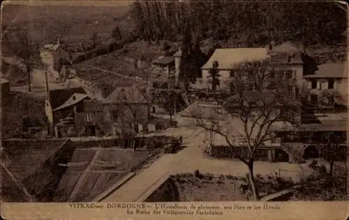 Ak Vitrac Dordogne, L'Hostellerie de plaisance, Parc, Hotel, Reine des Villegiastures Sarladaises