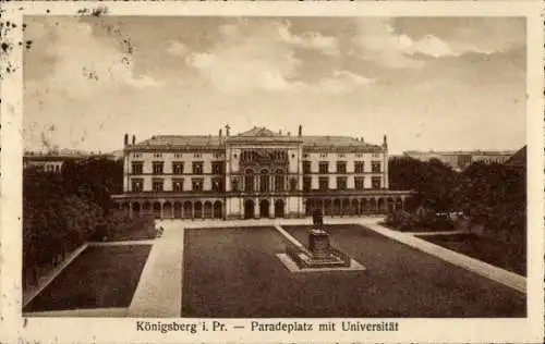 Ak Kaliningrad Königsberg Ostpreußen, Paradeplatz mit Universität