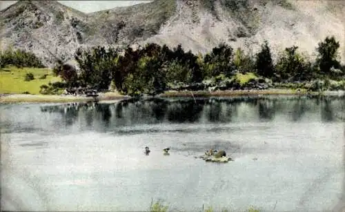 Ak Namibia, Deutsch Südwestafrika, Partie vom Fischfluss, Felsen, Gebirge, Fluss, Einwohner