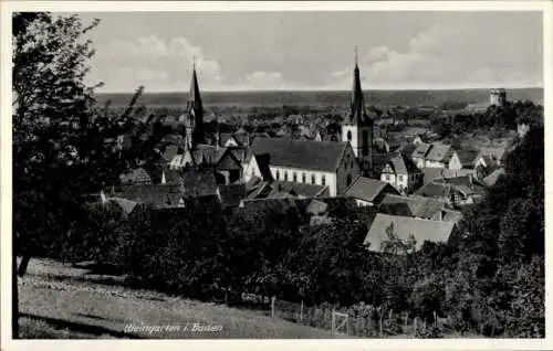 Ak Weingarten in Baden, Totalansicht, Kirchen