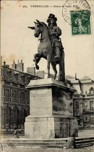 Ak Versailles Yvelines, Statue de Louis XIV