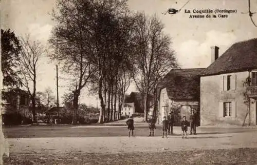 Ak La Coquille Dordogne, Avenue de la Gare