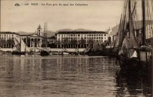 Ak Nice Nice Alpes Maritimes, Hafen vom Quai des Cabottiers aus