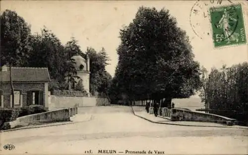 Ak Melun Seine et Marne, Promenade de Vaux