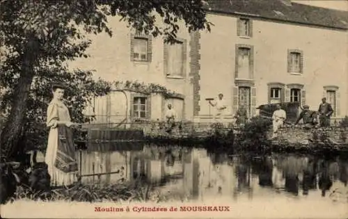 Ak Mousseaux Les Bray Seine et Marne, Moulin a Cylindres