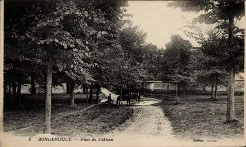 Ak Bongenoult Allonne Oise, Place du Chateau