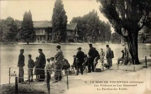 Ak Paris XII Bois de Vincennes, Les Pecheurs au Lac Daumesnil, Pavillon des Forets