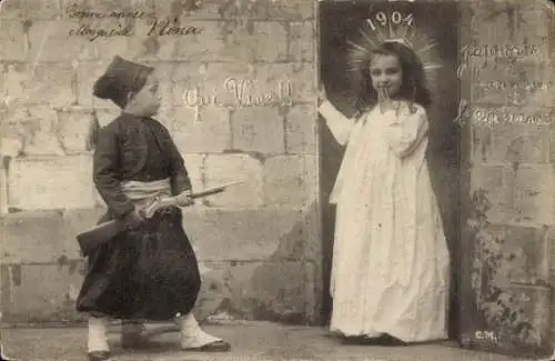 Ak Neujahr, Jahreszahl 1904, Junge mit Waffe, Mädchen in weißem Kleid