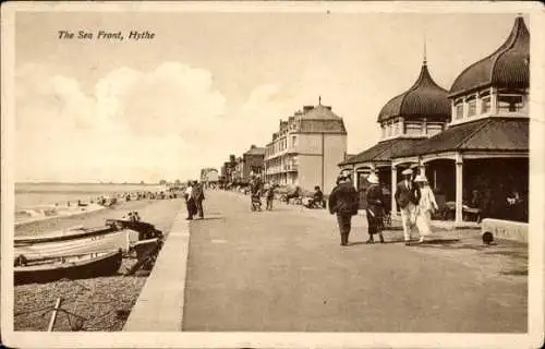 Ak Hythe Kent England, die Strandpromenade