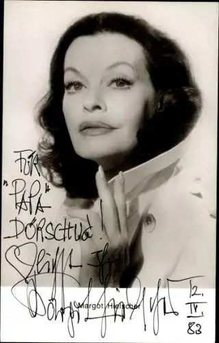 Ak Schauspielerin Margot Hielscher, Portrait, Autogramm