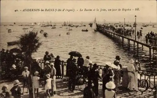 Ak Andernos les Bains Gironde, Bassin, Jetee, un jour de Regates