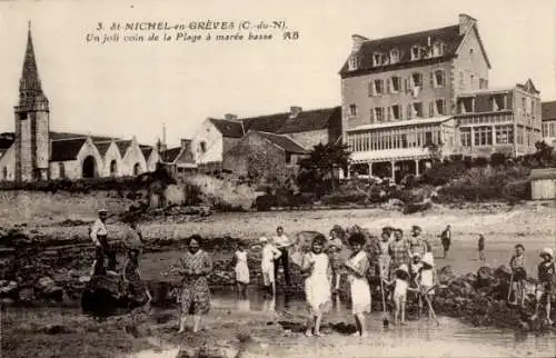 Ak Saint Michel en Greve Cotes d'Armor, Un joli coin de la Plage a maree basse