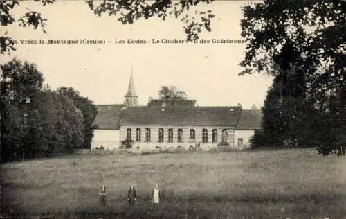 Ak St.-Yriex-la-Montagne Creuse, Schulen, Glockenturm, von Guerenoux aus gesehen