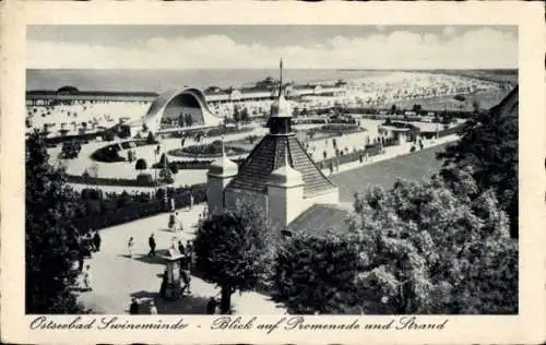 Ak Świnoujście Swinemünde Pommern, Blick auf Promenade und Strand