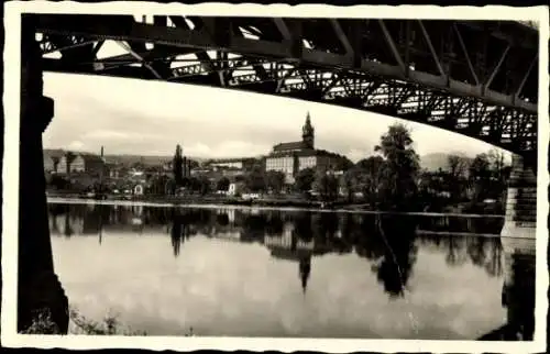 Ak Litoměřice Leitmeritz Region Aussig, Teilansicht, Dom, Blick durch die Elbebrücke