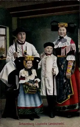 Ak Schaumburg-Lippische Landestracht, Familienbild