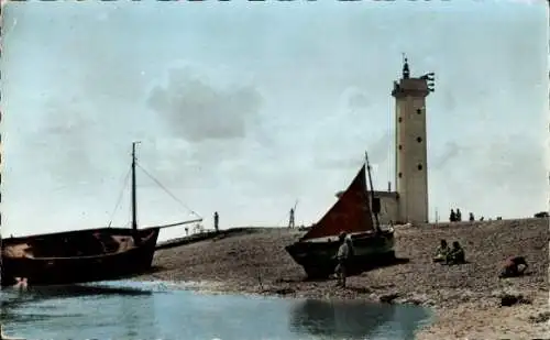 Ak Le Hourdel Cayeux sur Mer Somme, Barques sur la greve