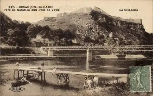 Ak Besançon les Bains Doubs, Badepark in Prés-de-Vaux, Zitadelle