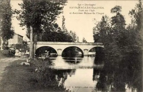 Ak Savignac les Eglises Dordogne, Pont sur l'Isle, Ancienne Maison du l'eager