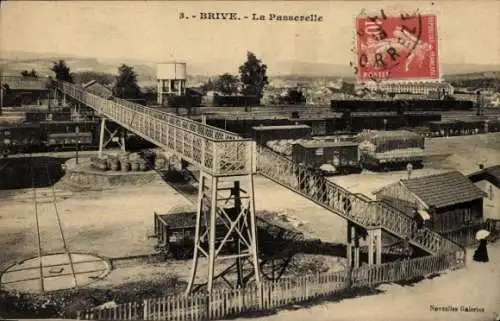 Ak Brive la Gaillarde Corrèze, La Passerelle