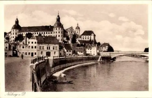 Ak Neuburg an der Donau Oberbayern, Teilansicht, Brücke