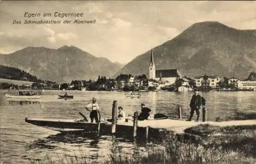 Ak Egern am Tegernsee Oberbayern, Gesamtansicht, Bootsanleger, Kirche