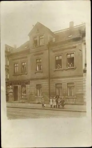 Foto Ak Zwickau, Marienthaler Straße 13, Brot-, Weiß- und Feinbäckerei Erich Dietz, Anwohner