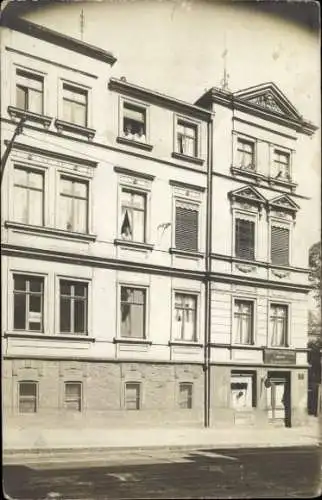 Foto Ak Zwickau, Wohnhaus Marienthaler Straße 78, früher Zwickauer Straße 4, Geschäft, Anwohner