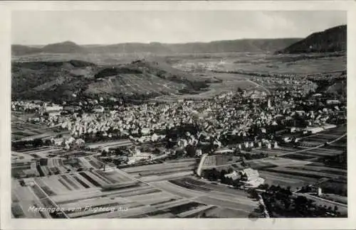 Ak Metzingen in Württemberg, Blick auf den Ort, Fliegeraufnahme