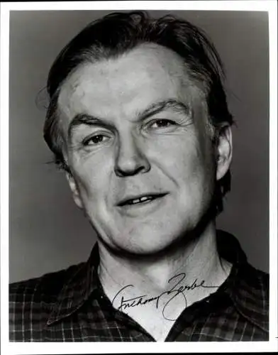 Foto Schauspieler Anthony Zerbe, Autogramm