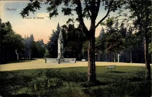 Ak Oberhof im Thüringer Wald, Partie im Rondel, Parkwege, Denkmal