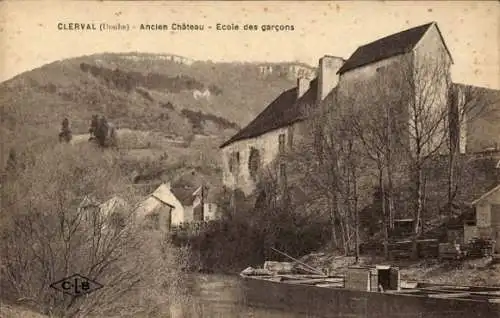 Ak Clerval Doubs, altes Schloss, Jungenschule