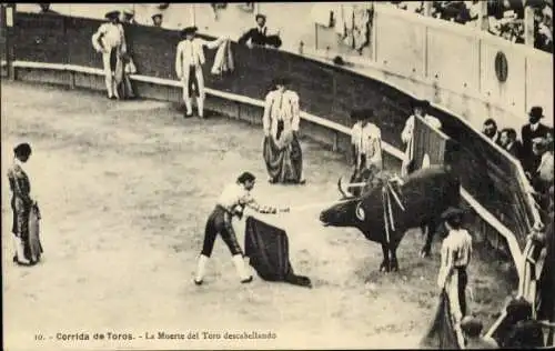 Ak Corrida de toros, Muerte del Toro descabellando