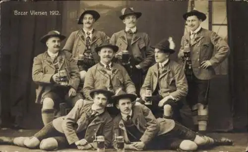 Foto Ak Viersen in Nordrhein Westfalen, Bazar Viersen 1912, Männerportrait, Tracht, Bier