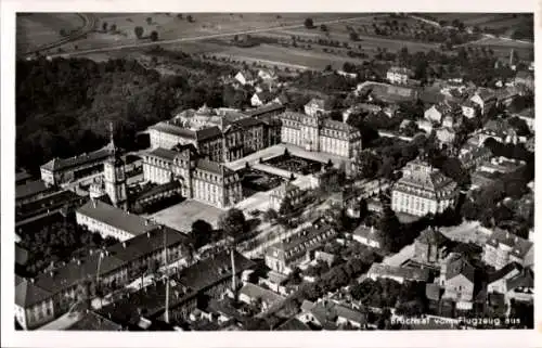 Ak Bruchsal im Kraichgau, Fliegeraufnahme vom Schloss