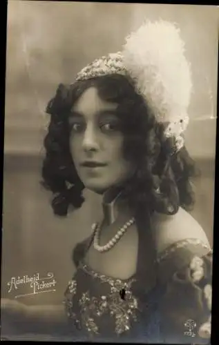 Ak Schauspielerin Adelheid Pickert, Portrait