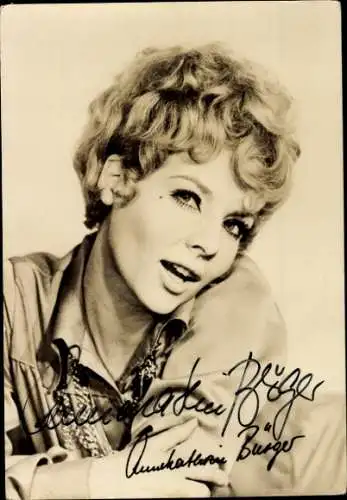 Ak Schauspielerin Annekathrin Bürger, Verwirrungen der Liebe, Autogramm
